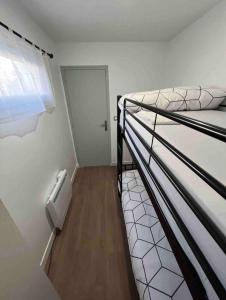 Villas KXX Private complex 15 min PARIS ParcExpo 12 bedrooms : photos des chambres