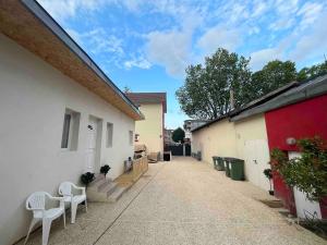 Villas KXX Private complex 15 min PARIS ParcExpo 12 bedrooms : photos des chambres