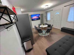 Villas KXX Private complex 15 min PARIS ParcExpo 12 bedrooms : photos des chambres