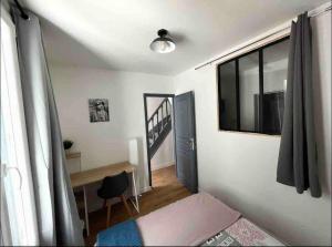 Villas KXX Private complex 15 min PARIS ParcExpo 12 bedrooms : photos des chambres