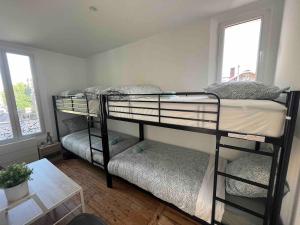 Villas KXX Private complex 15 min PARIS ParcExpo 12 bedrooms : photos des chambres