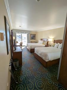 Inn at the Harbour
