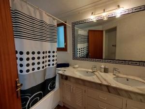 Casa amb encant i una àmplia sortida al jardí