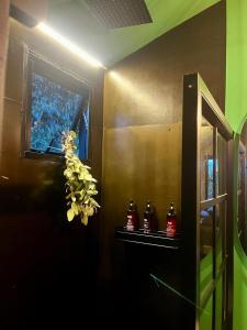 Tiny House Minimalista en la Naturaleza, El Retiro