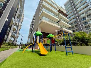Lujoso apto con vista al mar, en salinas del mar