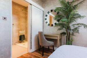 Central Knutsford Apartment