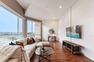 Opal Escape - Penthouse Marina view Private Rooftop