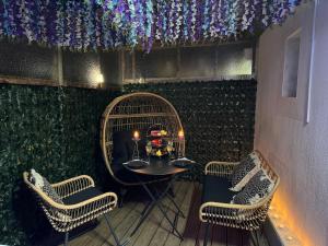 Apartment with jacuzzi