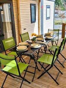 Maisons de vacances MOBILE HOME PINS-SABLE et EAU : photos des chambres