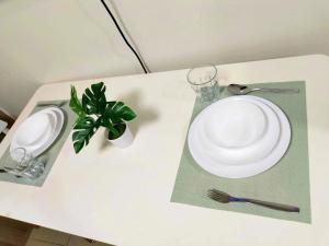 Cozy and Affordable Condo near MOA and Airport with Wifi 069