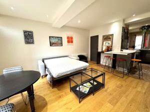 Appartements Chez Ysa Coeur de Chalon Calme et lumineux : photos des chambres