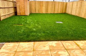 NEWLY BUILT 2 BEDROOMS SERVICE APARTMENT in DARTFORD