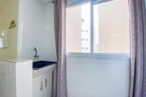 Apto com 02 quartos há poucos metros do mar - 0427