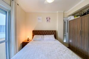 Apto com 02 quartos há poucos metros do mar - 0427