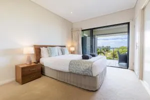 Loka Santi 14 - Gorgeous Beachfront Penthouse with Sea Views & Heated Communal Pool in Sunny Agnes Water - سفنتين سيفينتي