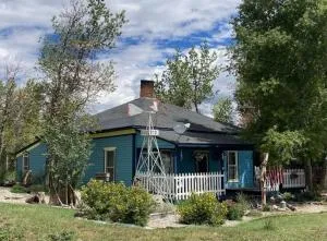 A Charming Mountain Getaway in Historic Como - Jefferson