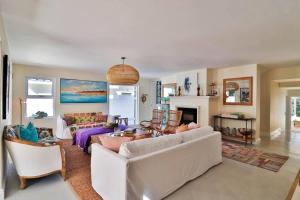 Ants Nest - private garden with pool