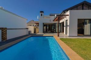 Sitari on Sea, Kleinmond