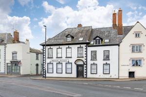 Charming Historic Stay - Cosy Flat with parking - Ubytování bez kategorie ve městě Ross-on-Wye