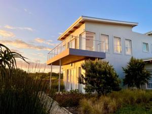 Sunset Villa - happy place - 4hvězdičkové hotely ve městě Hermanus