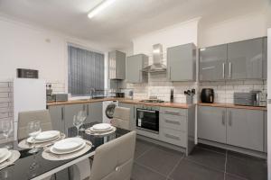Varley View - Colne Sleep 5