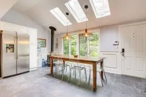 509 Massive 3 bedroom with gorgeous pool - Mattituck