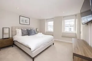 Modern City Flat In Perth - Newburgh