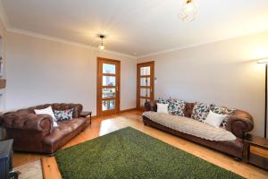 Parkhouse Villa in Ardrossan