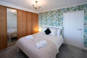 Parkhouse Villa in Ardrossan