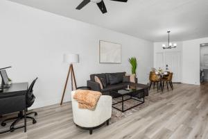 Sleek 2BR-Pool, Yoga Rm, Gym, Cabanas, BBQ,Prkng