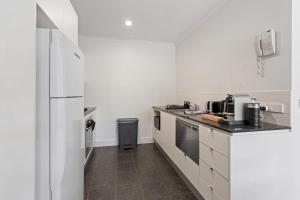 Central Braddon Retreat with Balcony & Pool Access