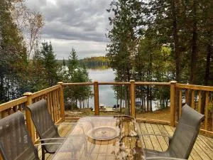 Chalet des Monk-bord de l'eau - Gracefield