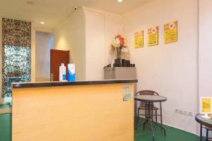 RedDoorz at Taman Galaxy Bekasi