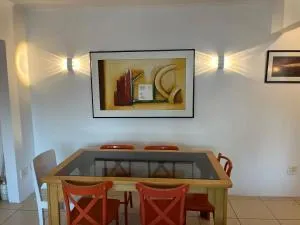 Apartamento p 10 com 3 quartos e 2 banheiros - Higienópolis