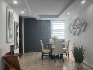 Private apartment near sju Solar Battery