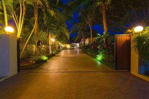 6 Bedroom Luxury Villa on Golf Course PH125