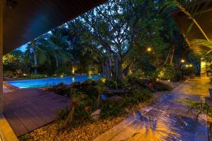 6 Bedroom Luxury Villa on Golf Course PH125