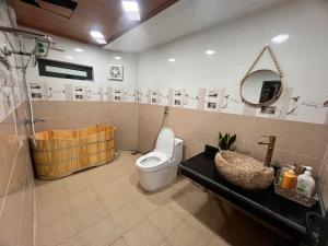 MiCasa - Nhà gác mái trên đỉnh đồi