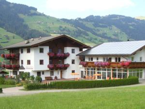 Activ Wellness - Appartement Schermerhof - 3hvězdičkové hotely ve městě Westendorf
