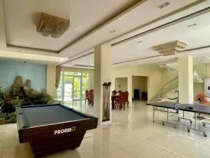 Lotus Riverside Retreat - cách Vinwonder 1km - Gò Công