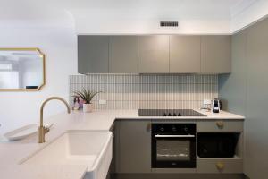 Bel Air Modern 1 Bedroom Apartment - CoastHM