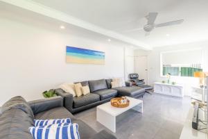 Shells on the Shore, 9 Lentara St- Wi-Fi, Air con, Boat Parking, Linen