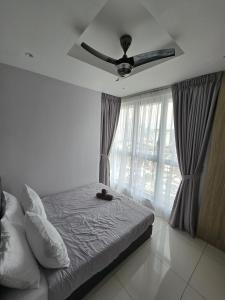 KLCC SOGO new 2R2B LRT PWTC Sunway Putra Sky Pool