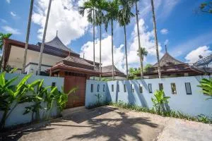 泰国普吉岛查龙整套别墅 - Ban Ket Ho