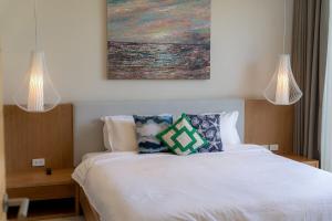 Modern 3BR Pool Villa T-Breeze