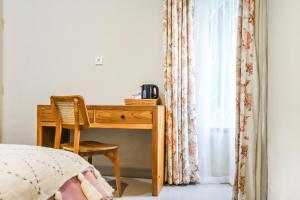 Unwind in 2BDR Ubud Villa Oceania - Huge Pool & Lawn