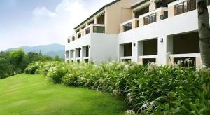 Lake View Hotel And Golf Club
