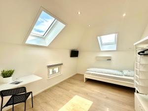 ZIMMERzuVERMIETEN Deitingen Kreuz