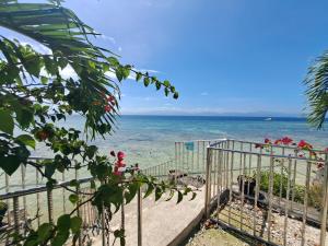 Nanay Eustiquia Complex Beach Resort