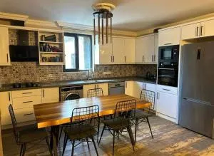 Villa close to lake, beach - Karadonlar